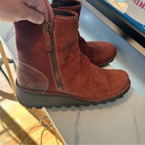 FLY London Mong Suede Zip up Ankle Boots